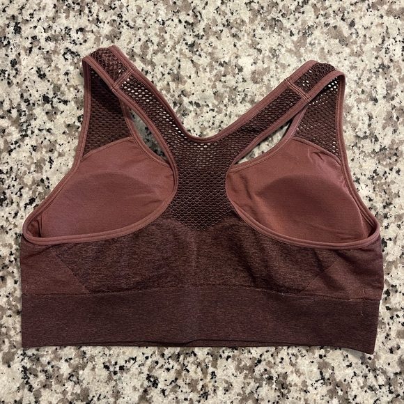 VS PINK Sport Mesh Net Razorback sports bra: never used, size large - Picture 2 of 3